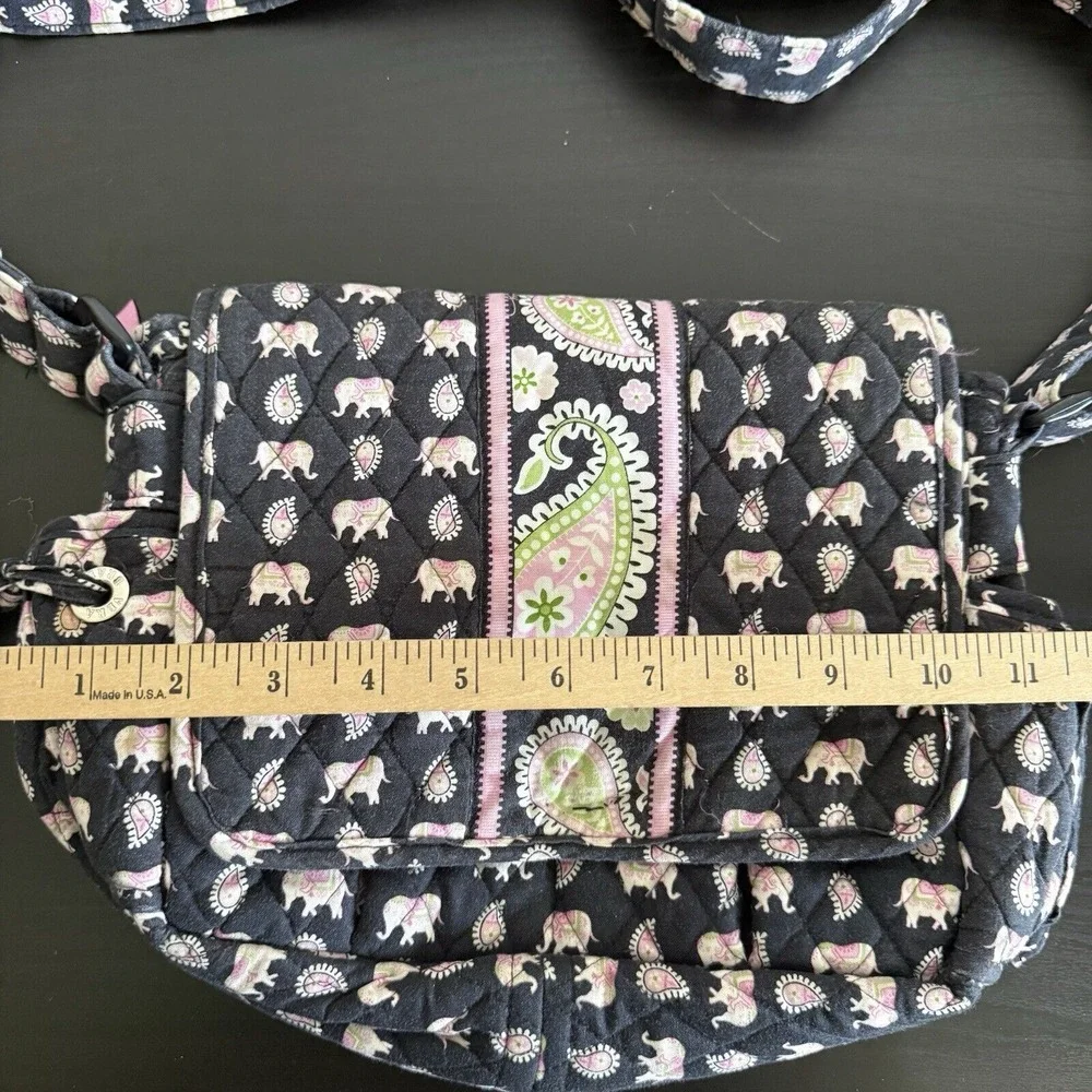 Vera Bradley Purse Pink Elephant Paisley Retired Print Tote‎ Bag